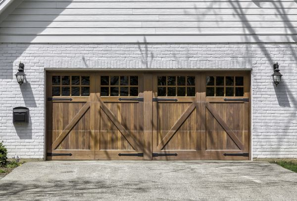 Custom Garage Doors Service